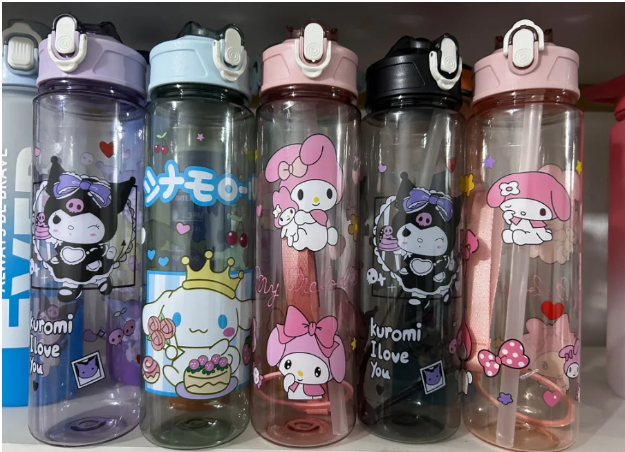 Medium Water Bottle - Model 101 from the ZHONGYI Medium Space Water Bottles collection